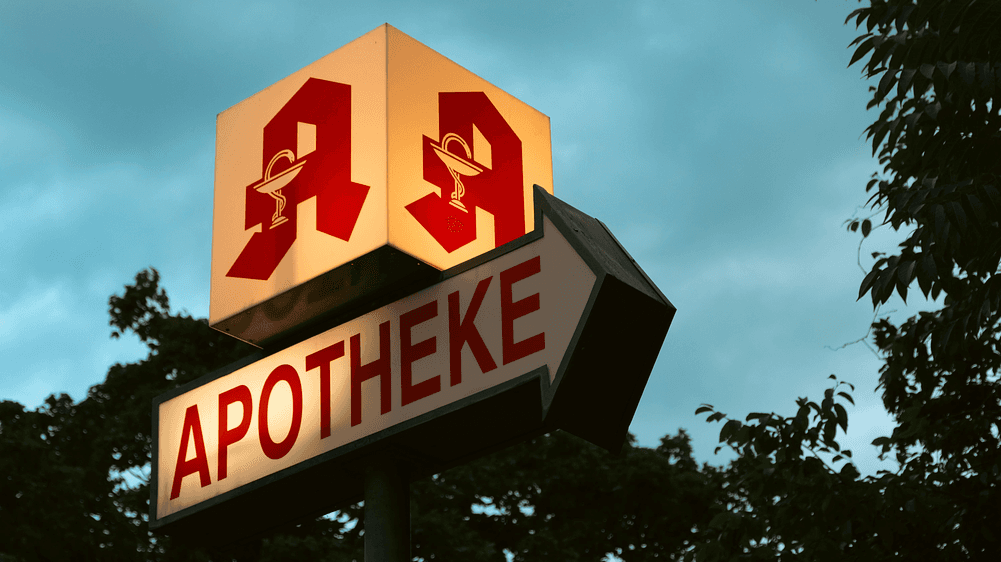 Apotheken-Symbol als Schild